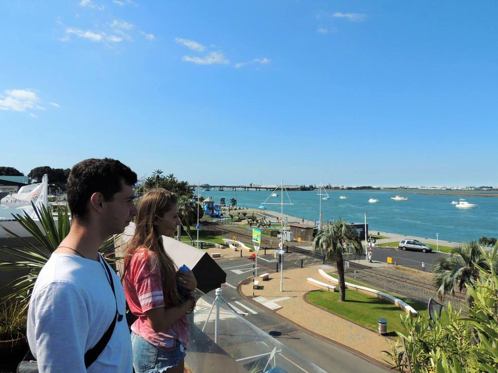 Hostel Harbourside City Backpackers Tauranga Exterior foto